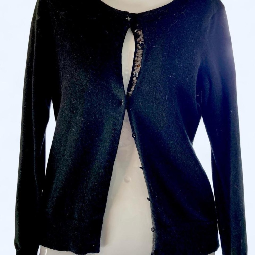 Banana Republic Black Knit Sweater with buttons and sequin XS